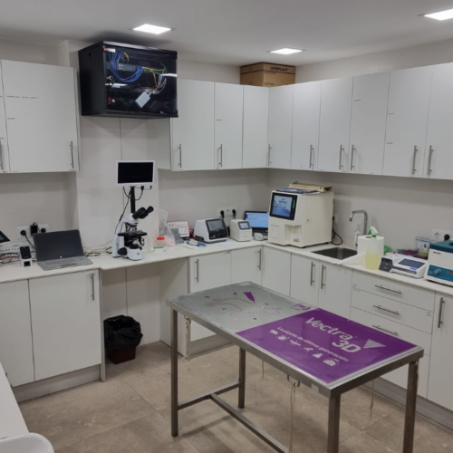 Laboratorio veterinaria Pedro Darder